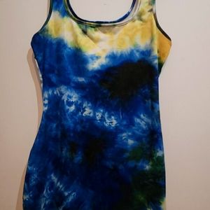 Blue tie dye sleeveless casual dress. Size Large.